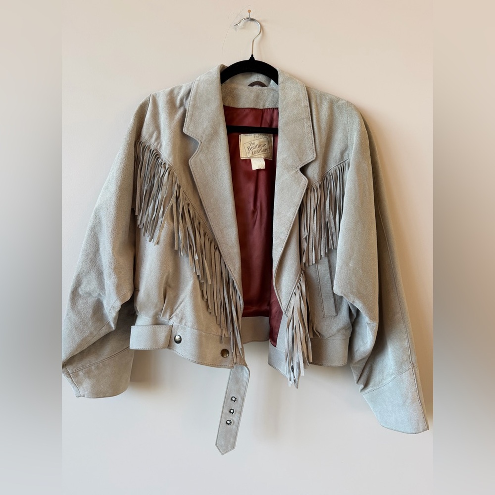 Unique Vintage Gray Fringe jacket - Picture 2 of 7